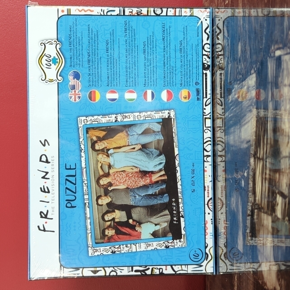🆕 FRIENDS 1000pc Retro Design Character Puzzle 🧩 - Picture 3 of 8